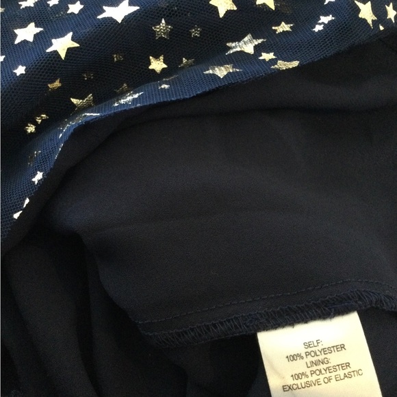 ZUNIE DRESS WITH STARS 2years - Picture 4 of 4